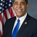 Photo of Adriano Espaillat