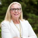 Photo of Shannon Taylor