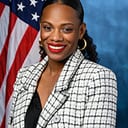 Photo of Summer L. Lee