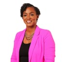 Photo of Angela Nixon